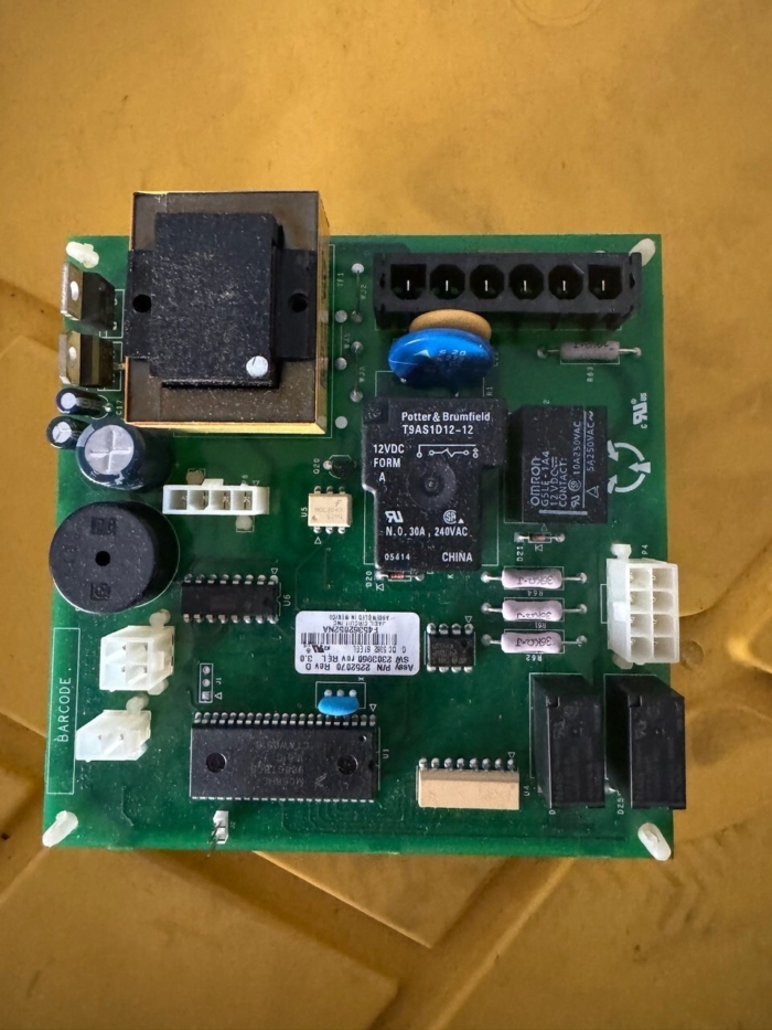 2252070 Genuine Refrigerator Thermador Control Board 2252070